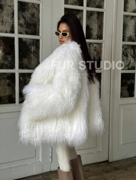 Шуба из меха ламы PREMIUM COLLECTION, английский воротник - фото 6