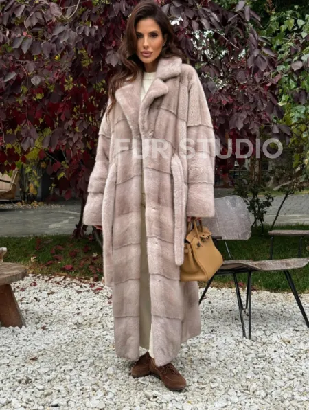 Длинная норковая шуба с поясом - фото 5