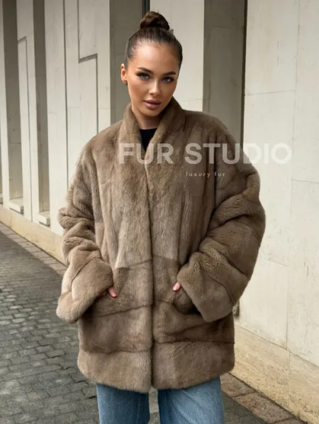 Норковый полушубок пастель V-образный воротник - фото 0