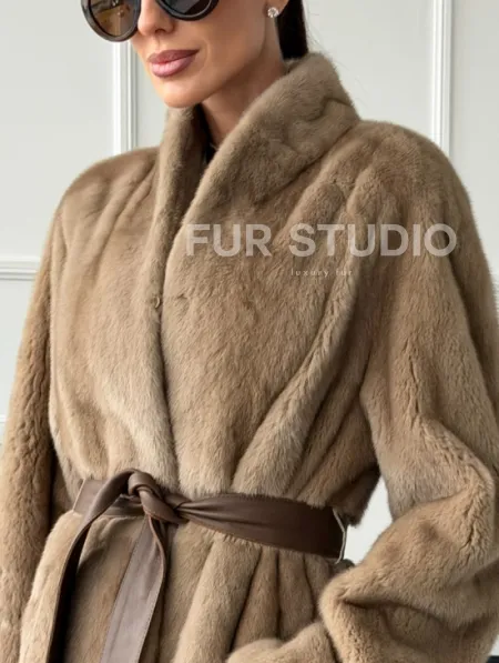 Норковое меховое пальто для женщин - фото 1