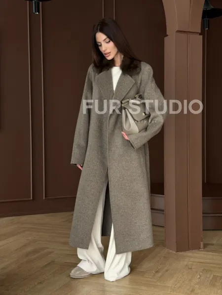 Пальто с воротником из соболя - фото 13