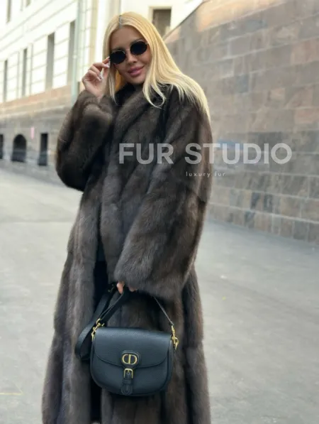 Шуба из баргузинского соболя - цельного кроя - фото 0