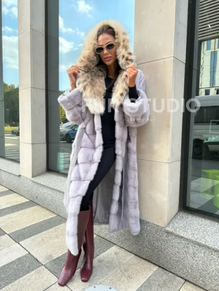 норковая шуба с капюшоном из меха рыси цвет серый сапфир - фото 4