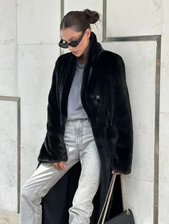 Черная шуба пальто из меха норки Saga furs - фото 3