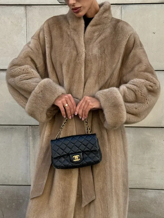 Норковая шуба цельный мех стойка воротник - цвет Caramel - фото 3