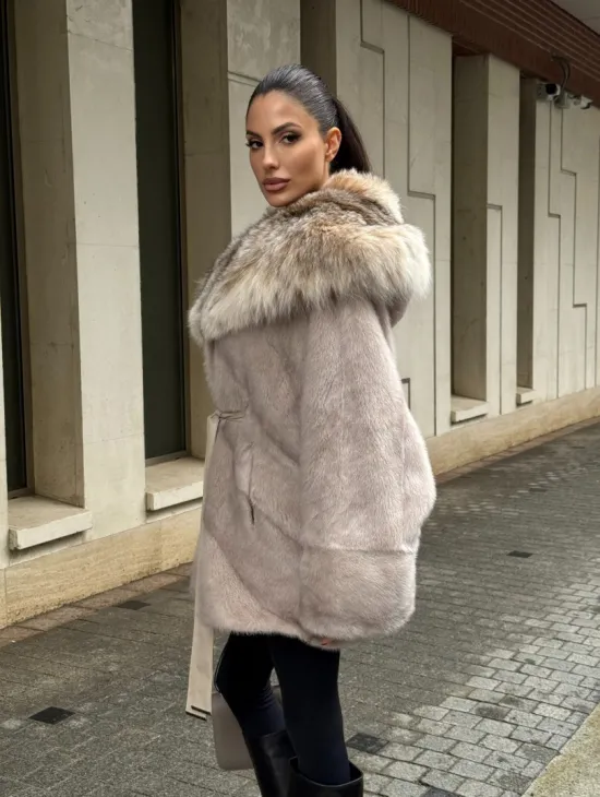 Шуба норковая кимоно с капюшоном из меха рыси, летучая мышь - фото 9