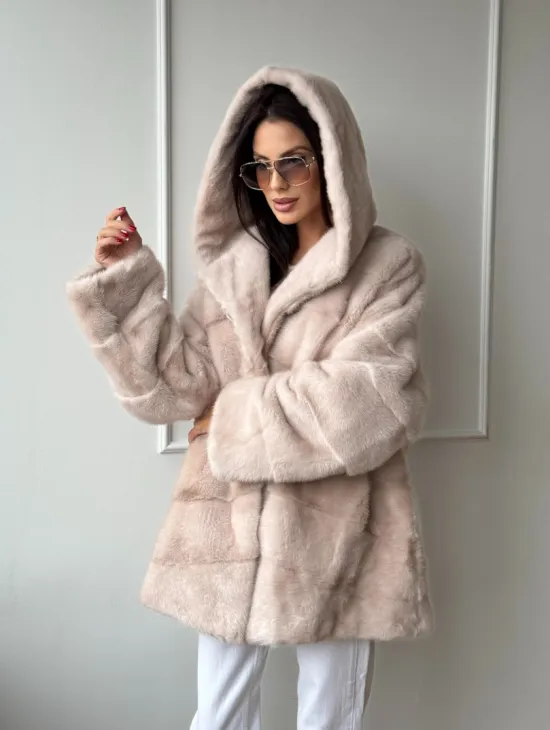 Зимняя норковая шуба цвет пудра с капюшоном - фото 8