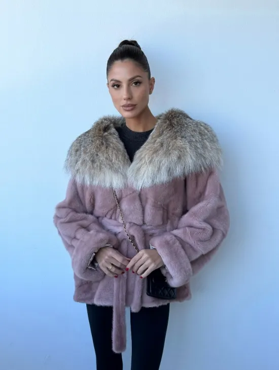 Шуба из норки Pink с капюшоном из меха рыси и манжетами на рукавах - фото 8