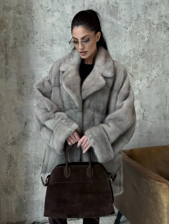 Меховое полупальто из аукционной серо-голубой норки с английским воротником - фото 5