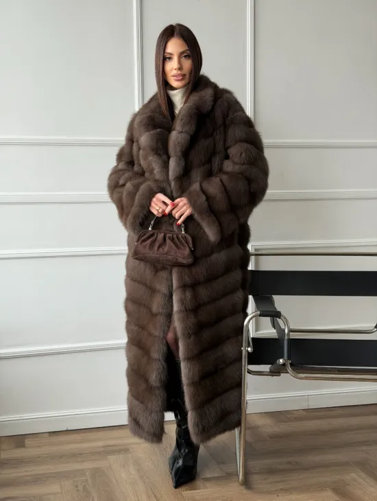 Длинная шуба из меха куницы Exclusive fur - фото 12