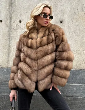 Полушубок из куницы с V-образным воротником - фото 0