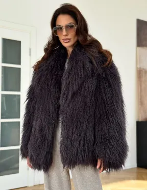 Полушубок из меха ламы в цвете графит - фото 2