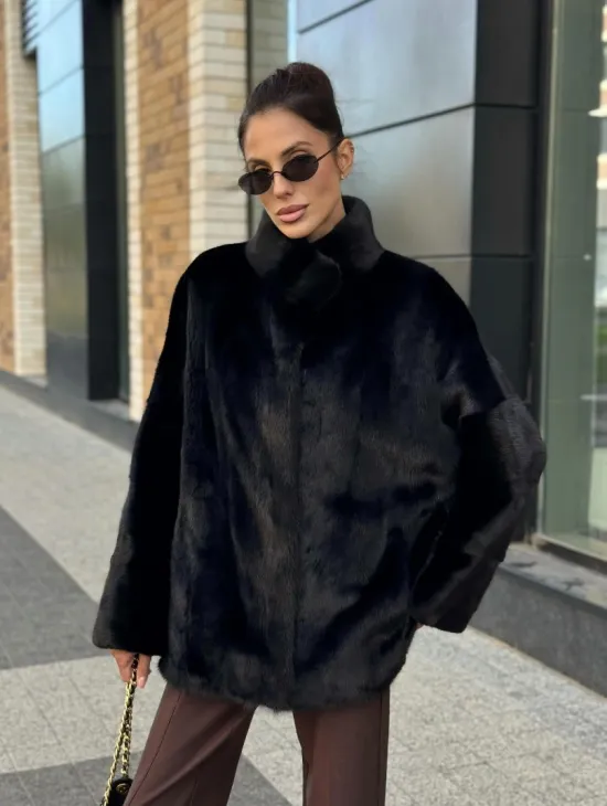 Элегантная черная шубка из меха норки - стойка воротник - фото 10