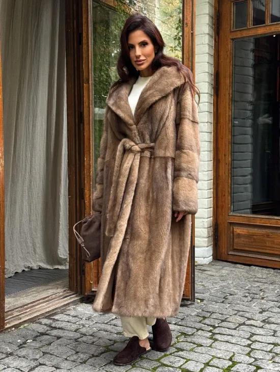 Шуба норковая с капюшоном - цвет пастель - фото 0