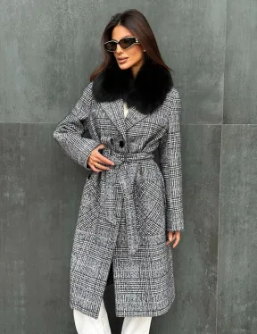 Пальто зимнее с мехом - фото 0