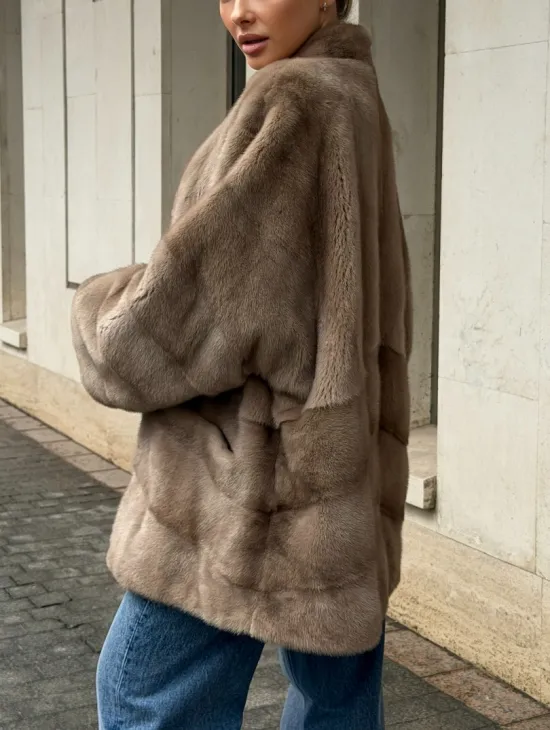 Норковый полушубок пастель V-образный воротник - фото 4