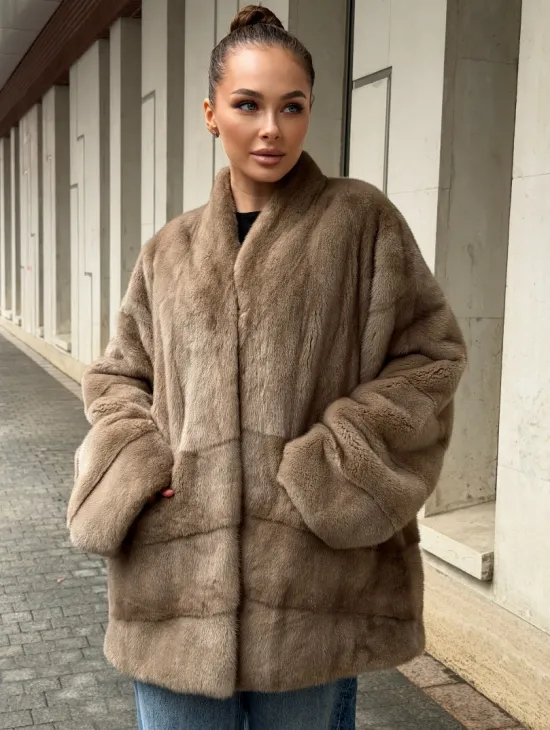 Норковый полушубок пастель V-образный воротник - фото 6