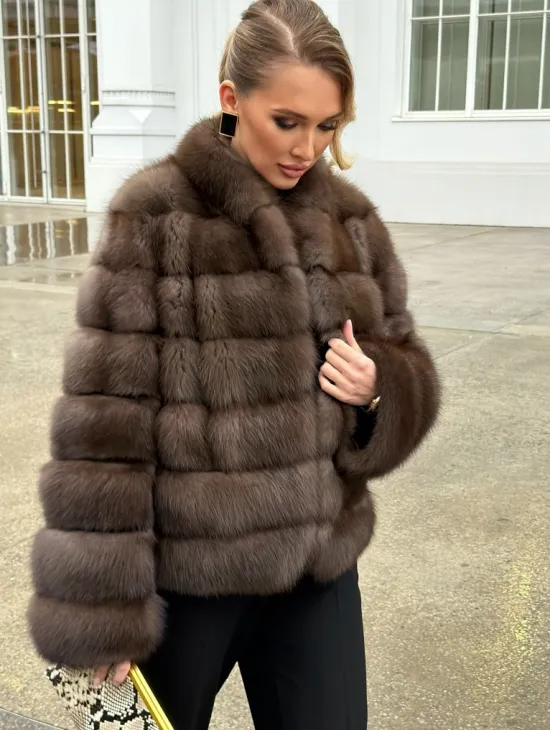 Меховой жакет из куницы - фото 8
