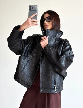 Черная женская кожаная куртка - фото 26