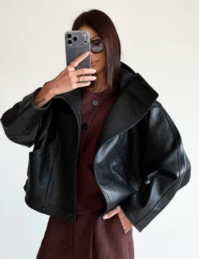Черная женская кожаная куртка - фото 13