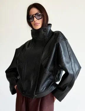 Черная женская кожаная куртка - фото 11