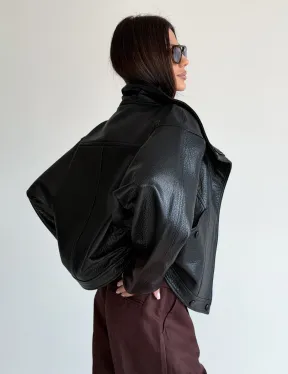 Черная женская кожаная куртка - фото 14