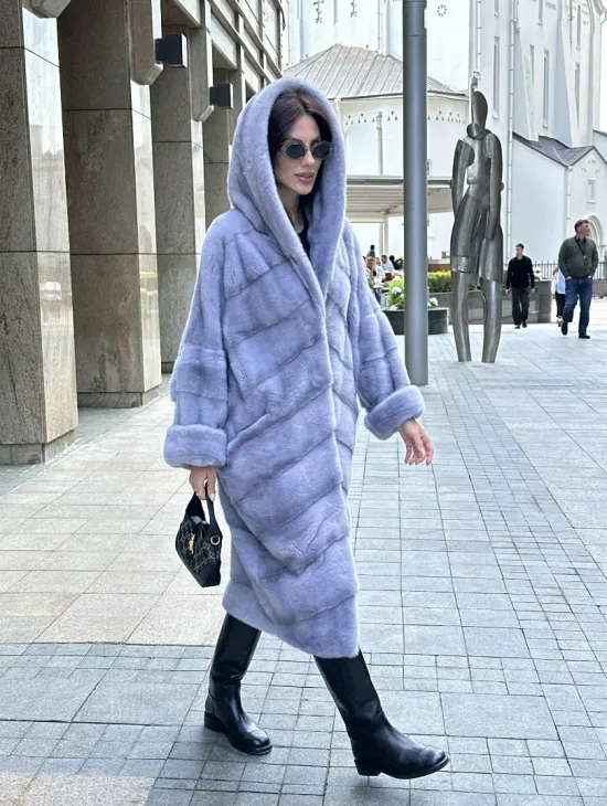 Удлиненная голубая норковая шуба NAFA MINK с капюшоном - фото 7