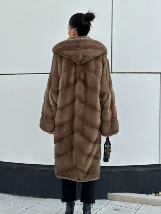 Женская норковая шуба NAFA MINK с капюшоном - цвет пастель - фото 3