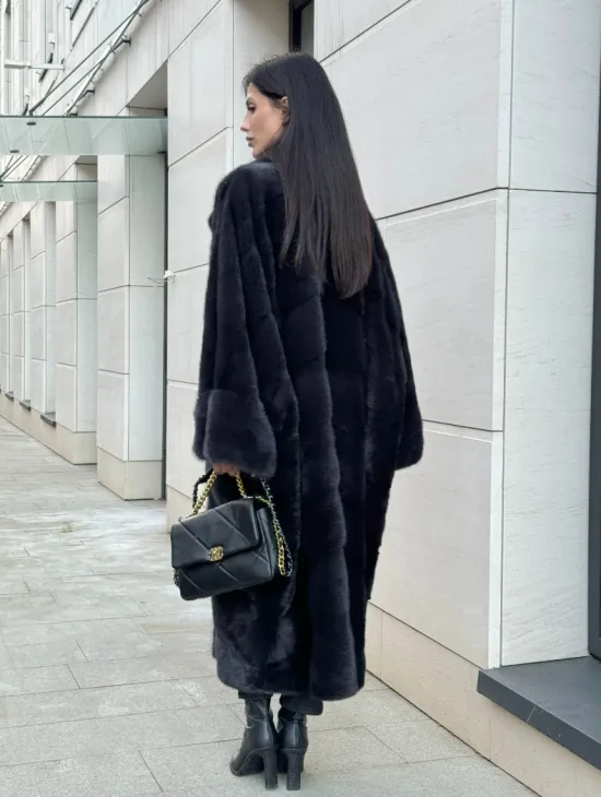 Манто из аукционной норки в цвете графит - фото 8