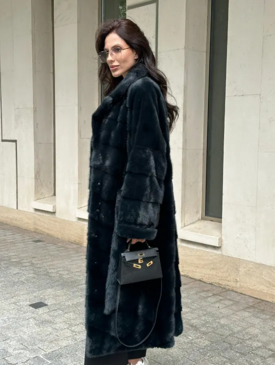 Шуба из меха норки с английским воротником темно - зеленый изумруд - фото 5