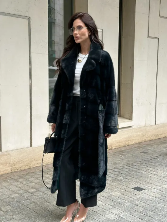 Шуба из меха норки с английским воротником темно - зеленый изумруд - фото 7